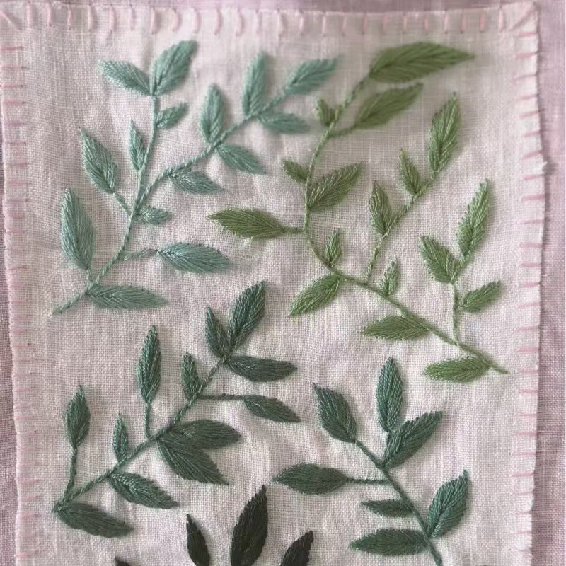 Women's Leaf Embroidered Cotton Linen Tote Bag